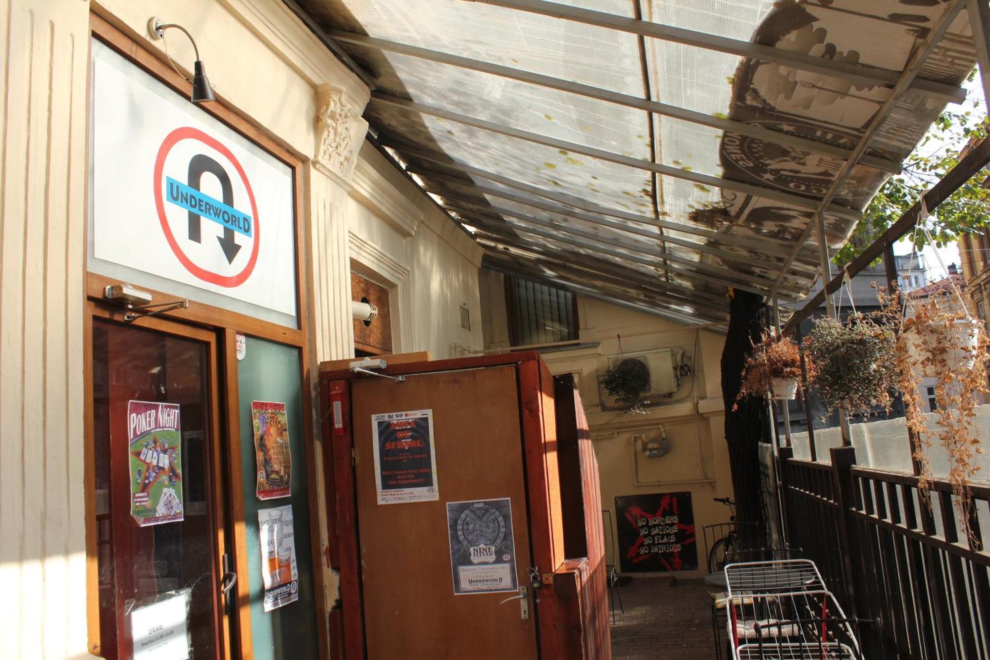 Fun House Hostel Bucharest Luaran gambar
