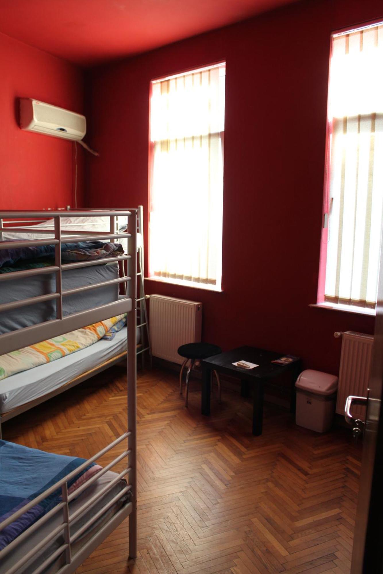 Fun House Hostel Bucharest Luaran gambar